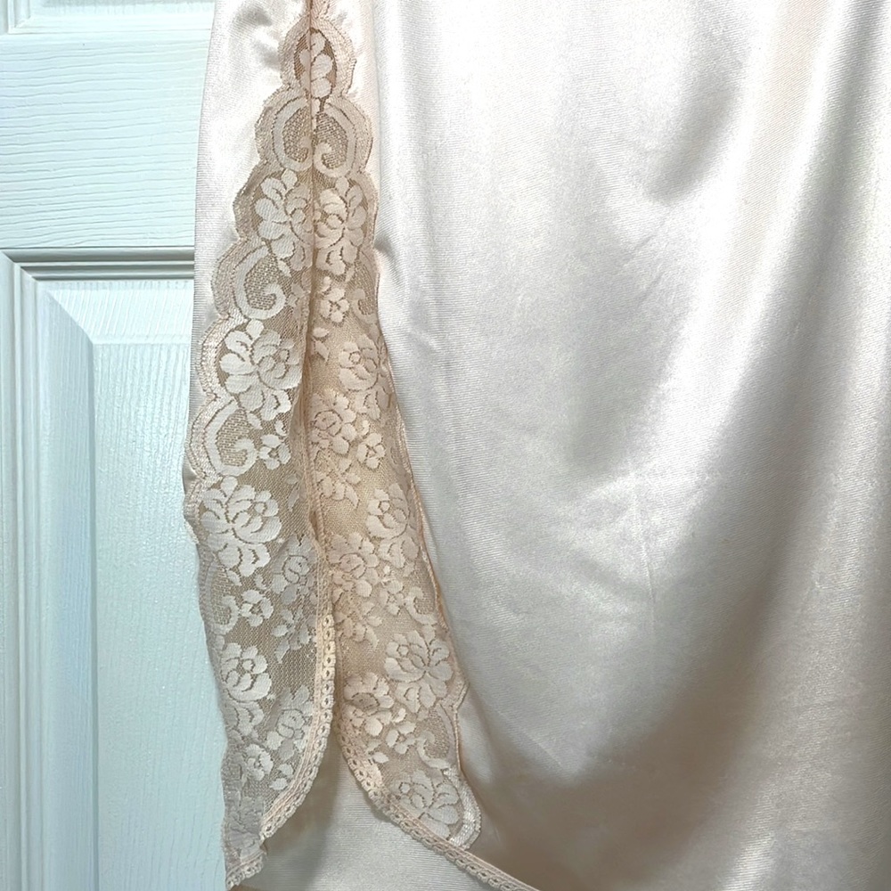 Vintage 50’s Half Slip - Picture 3 of 11